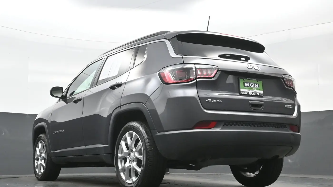 2024 Jeep Compass Latitude Lux