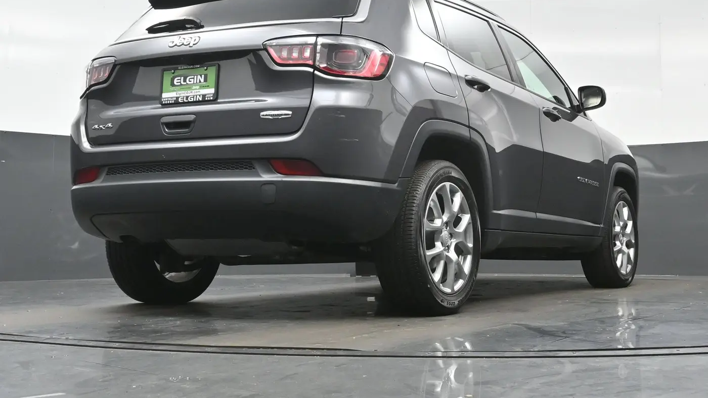 2024 Jeep Compass Latitude Lux