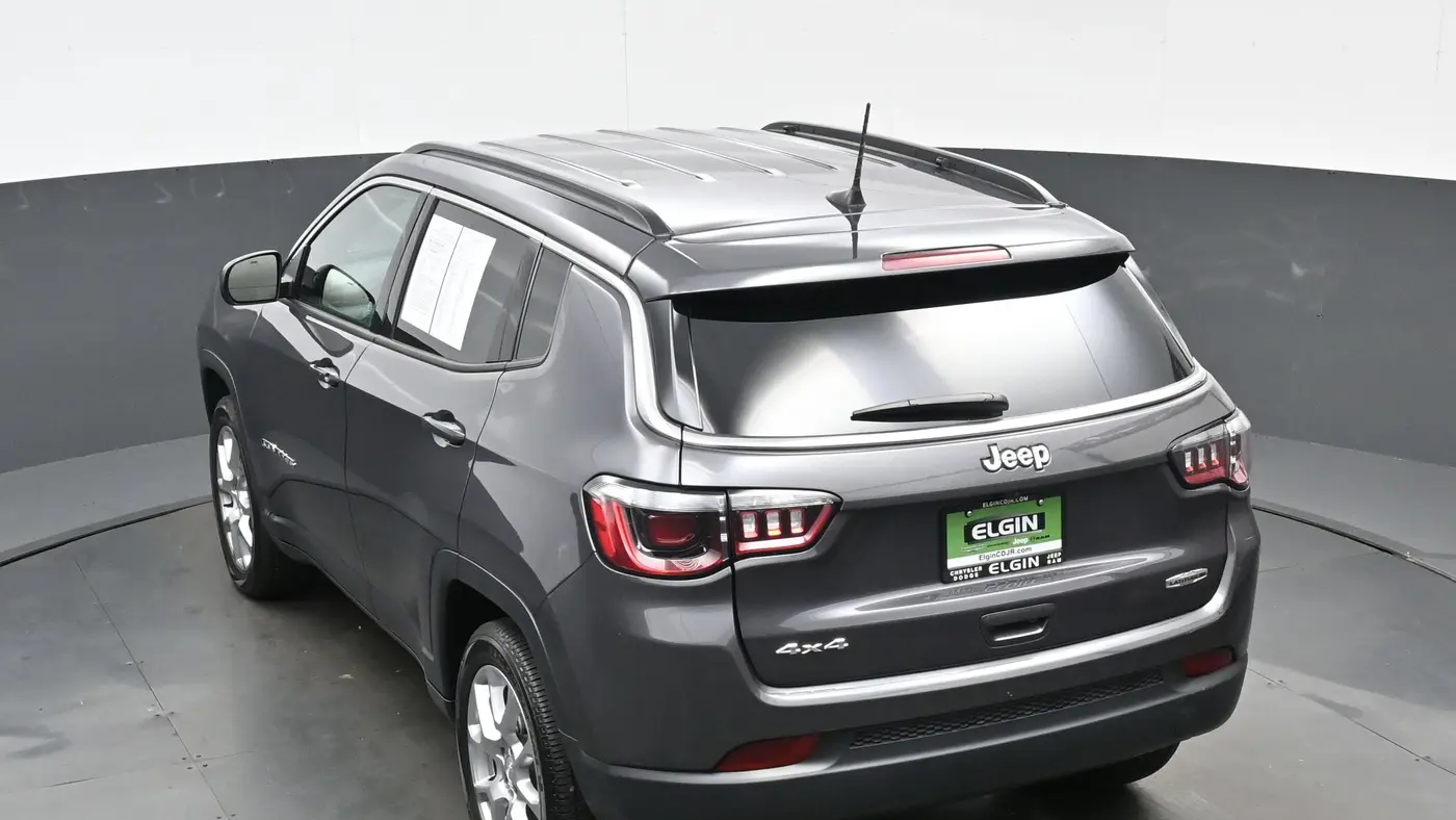 2024 Jeep Compass Latitude Lux