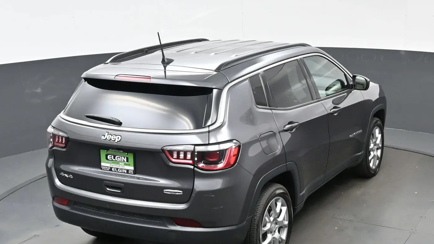 2024 Jeep Compass Latitude Lux