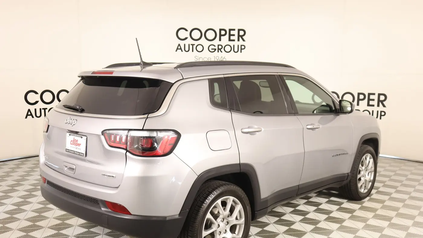 2024 Jeep Compass Latitude Lux