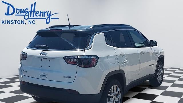 2023 Jeep Compass Latitude Lux