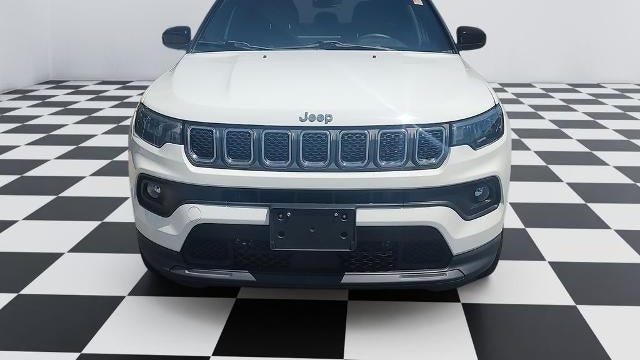 2023 Jeep Compass Latitude Lux