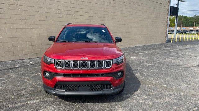 2024 Jeep Compass Latitude Lux