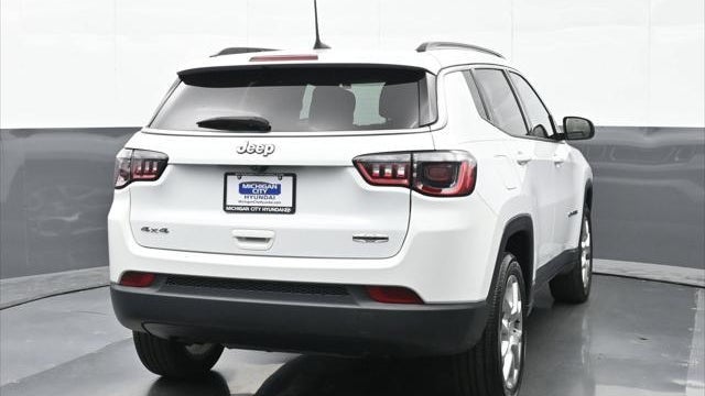2023 Jeep Compass Latitude Lux