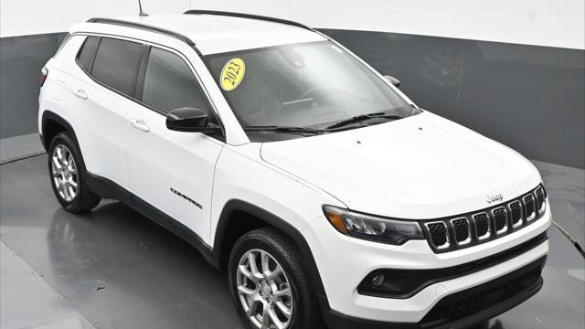 2023 Jeep Compass Latitude Lux