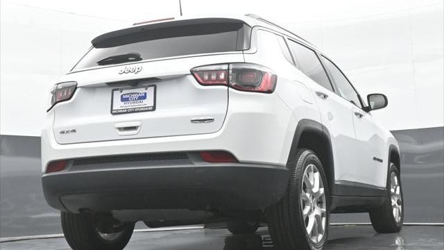 2023 Jeep Compass Latitude Lux