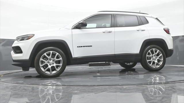 2023 Jeep Compass Latitude Lux