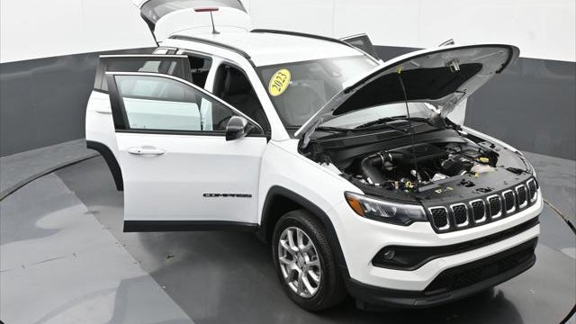 2023 Jeep Compass Latitude Lux