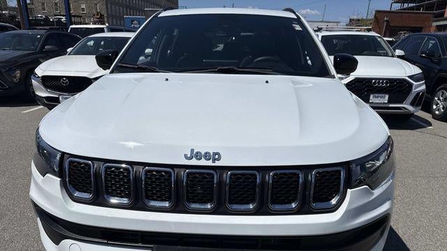 2023 Jeep Compass Latitude Lux