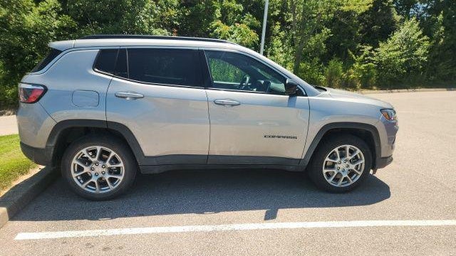 2023 Jeep Compass Latitude Lux