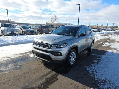2024 Jeep Compass 4X4 Latitude LUX 4DR SUV