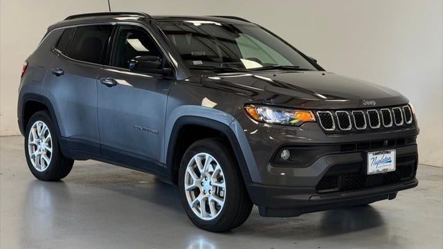 2023 Jeep Compass Latitude Lux