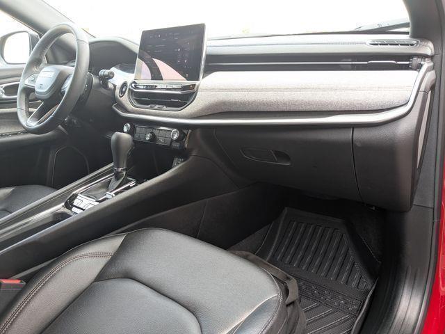 2024 Jeep Compass - $21,195