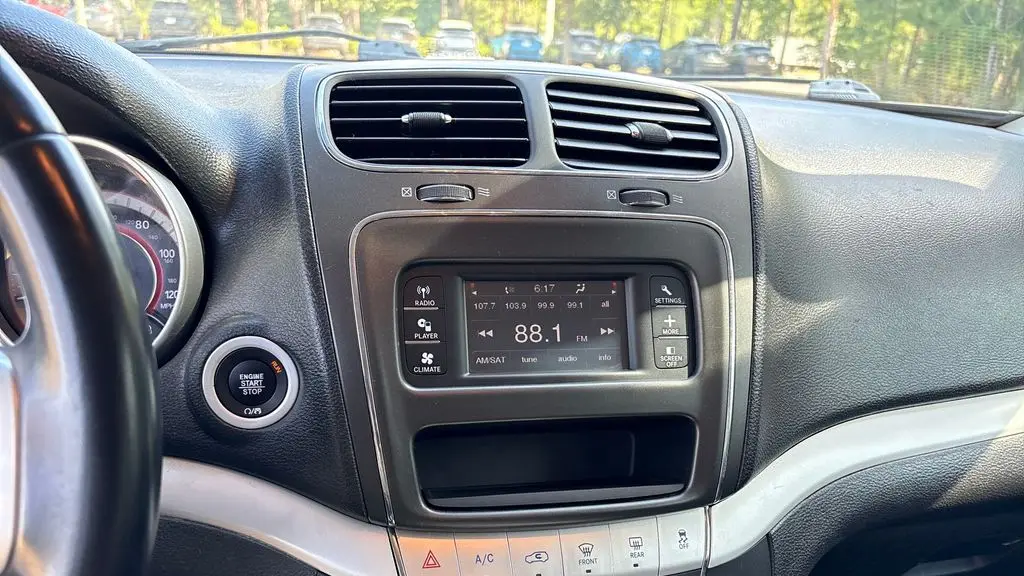 2020 Dodge Journey SE Value