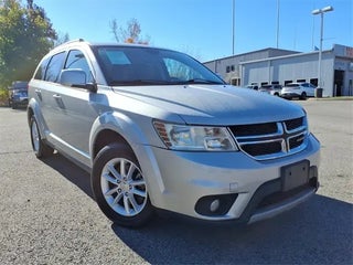 2014 Dodge Journey with Bright Silver Metallic Clearcoat Exterior