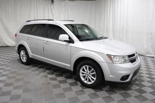 2014 Dodge Journey with Bright Silver Metallic Clearco Exterior