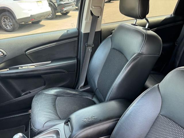 2018 Dodge Journey - $9,554