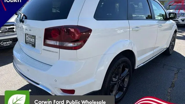 2020 Dodge Journey Crossroad