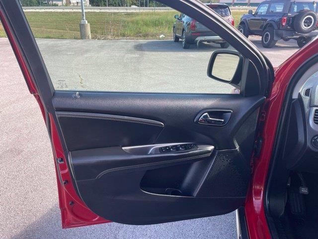 2020 Dodge Journey - $10,500