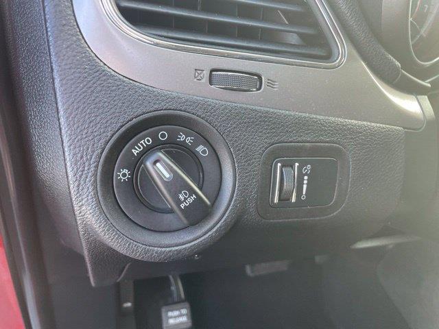 2020 Dodge Journey - $10,500