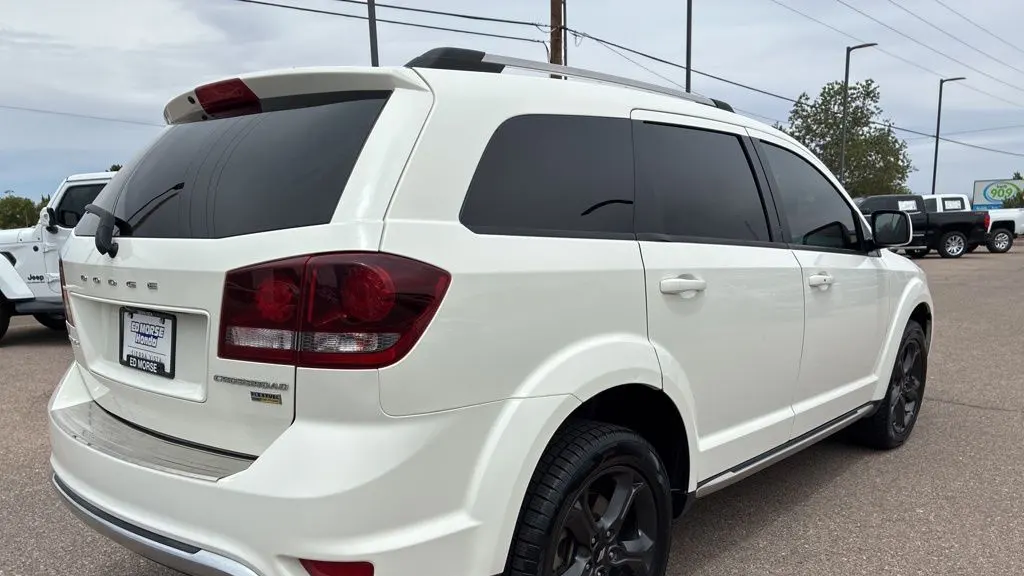 2019 Dodge Journey Crossroad