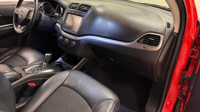2018 Dodge Journey Crossroad