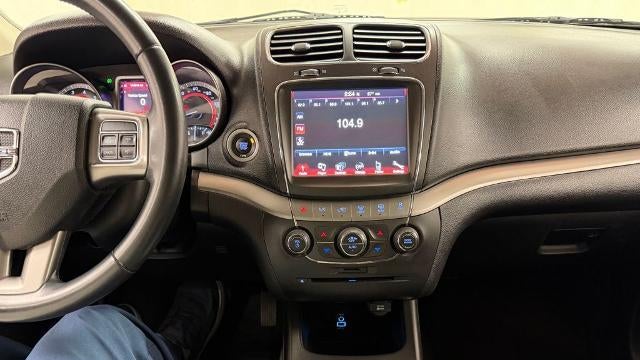 2018 Dodge Journey Crossroad