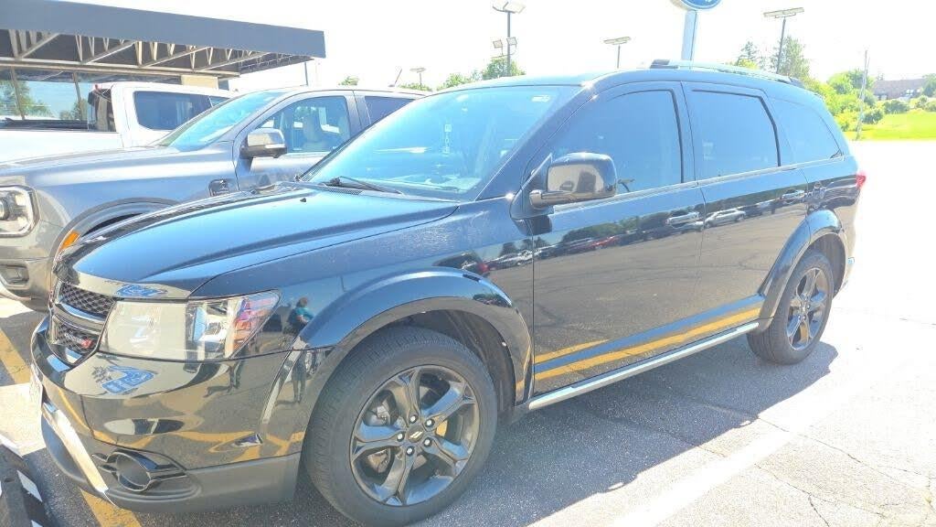 Preowned 2019 Dodge Journey Crossroad for Sale