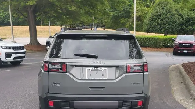 2026 Jeep Cherokee Laredo