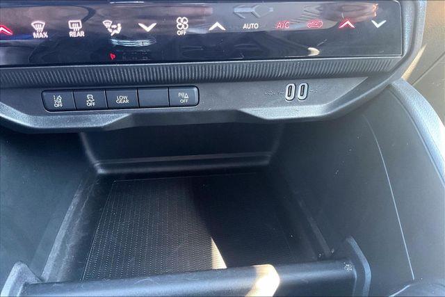 2026 Jeep Cherokee - $35,090