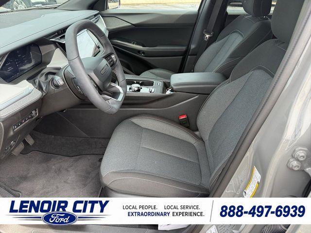 2026 Jeep Cherokee - $32,900