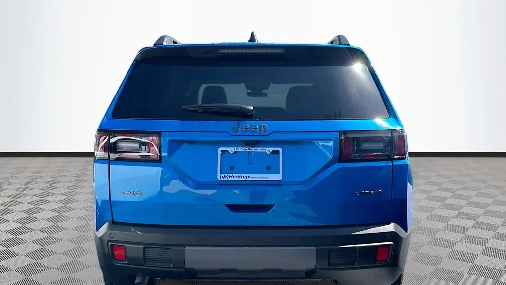 2026 Jeep Cherokee Laredo