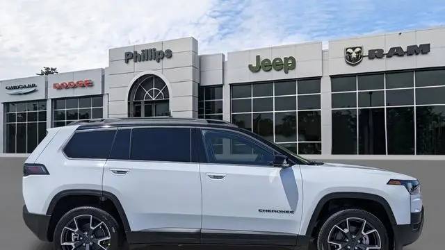 2026 Jeep Cherokee Overland