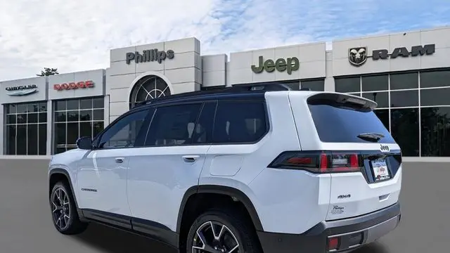 2026 Jeep Cherokee Overland