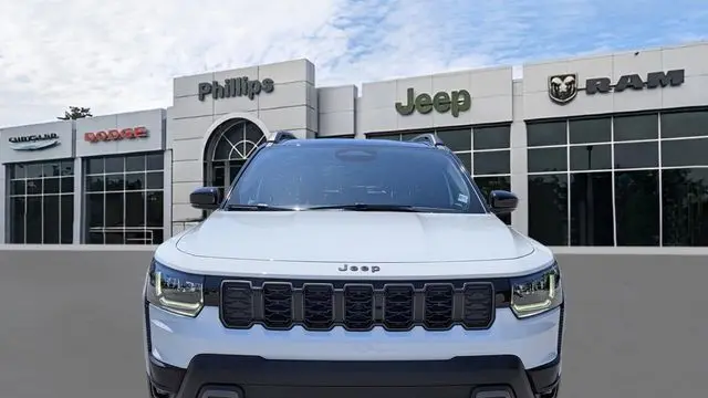 2026 Jeep Cherokee Overland