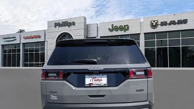 2026 Jeep Cherokee Overland