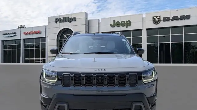 2026 Jeep Cherokee Overland
