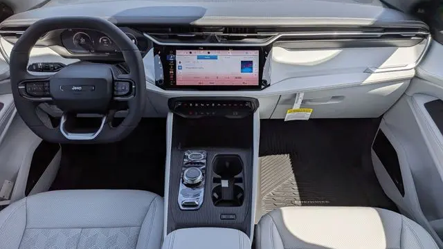2026 Jeep Cherokee Overland