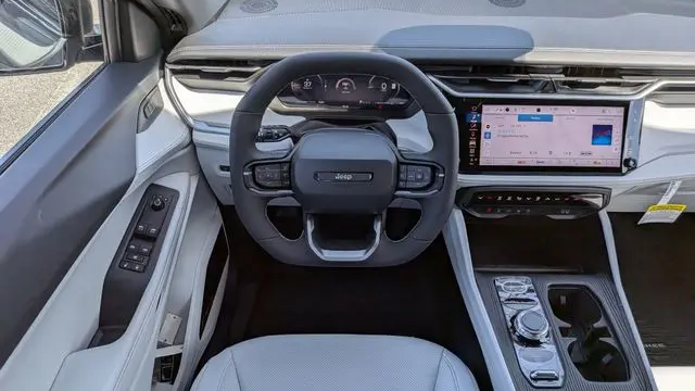 2026 Jeep Cherokee Overland