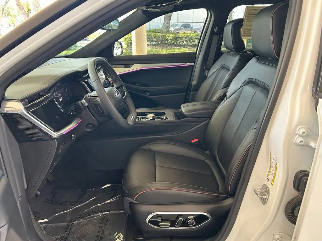 2024 Jeep Wagoneer S - $29,582
