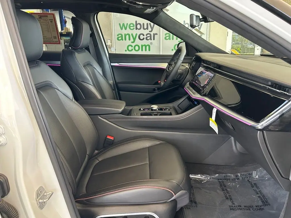 2024 Jeep Wagoneer S - $29,582