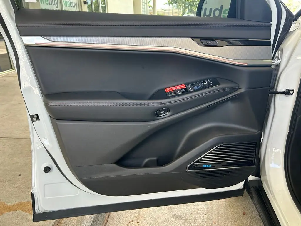 2024 Jeep Wagoneer S - $29,582
