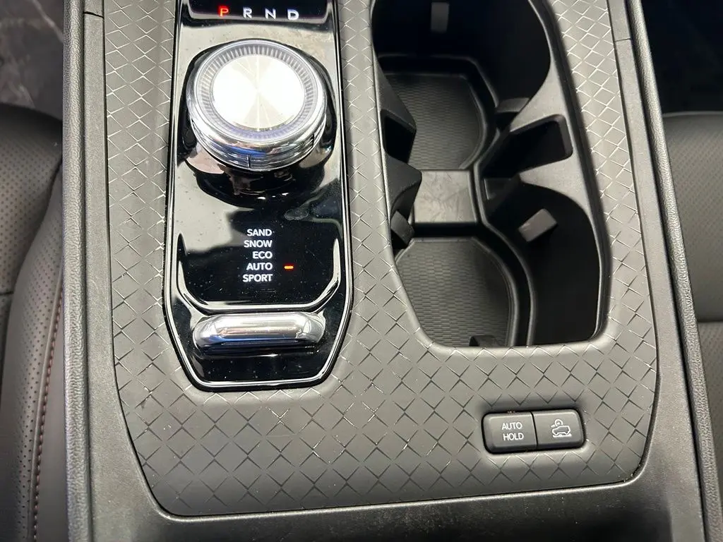 2024 Jeep Wagoneer S - $29,582