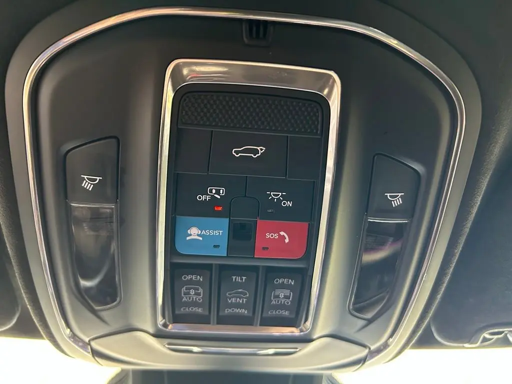 2024 Jeep Wagoneer S - $29,582