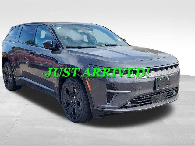 2025 Jeep Wagoneer S - $38,996