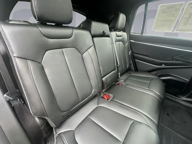 2025 Jeep Wagoneer S - $34,700