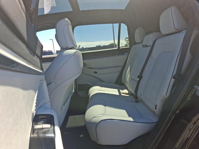 2025 Jeep Wagoneer S - $32,899
