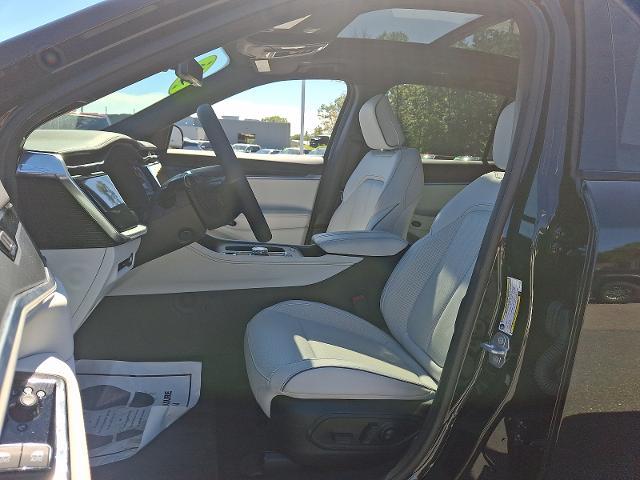 2025 Jeep Wagoneer S - $32,899