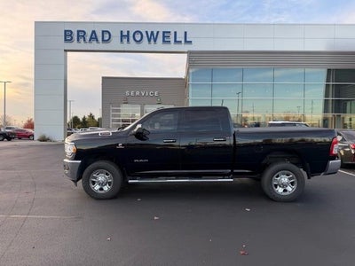 2019 RAM 3500 4X4 Big Horn 4DR Crew Cab 6.3 FT. SB SRW Pickup
